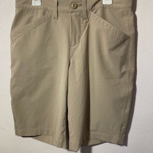 Women’s Eddie Bauer quick dry shorts. Size 2.